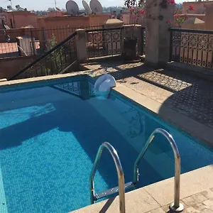 Confort Avec Possibilite Transport Aeroport Apartamento Marrakesh